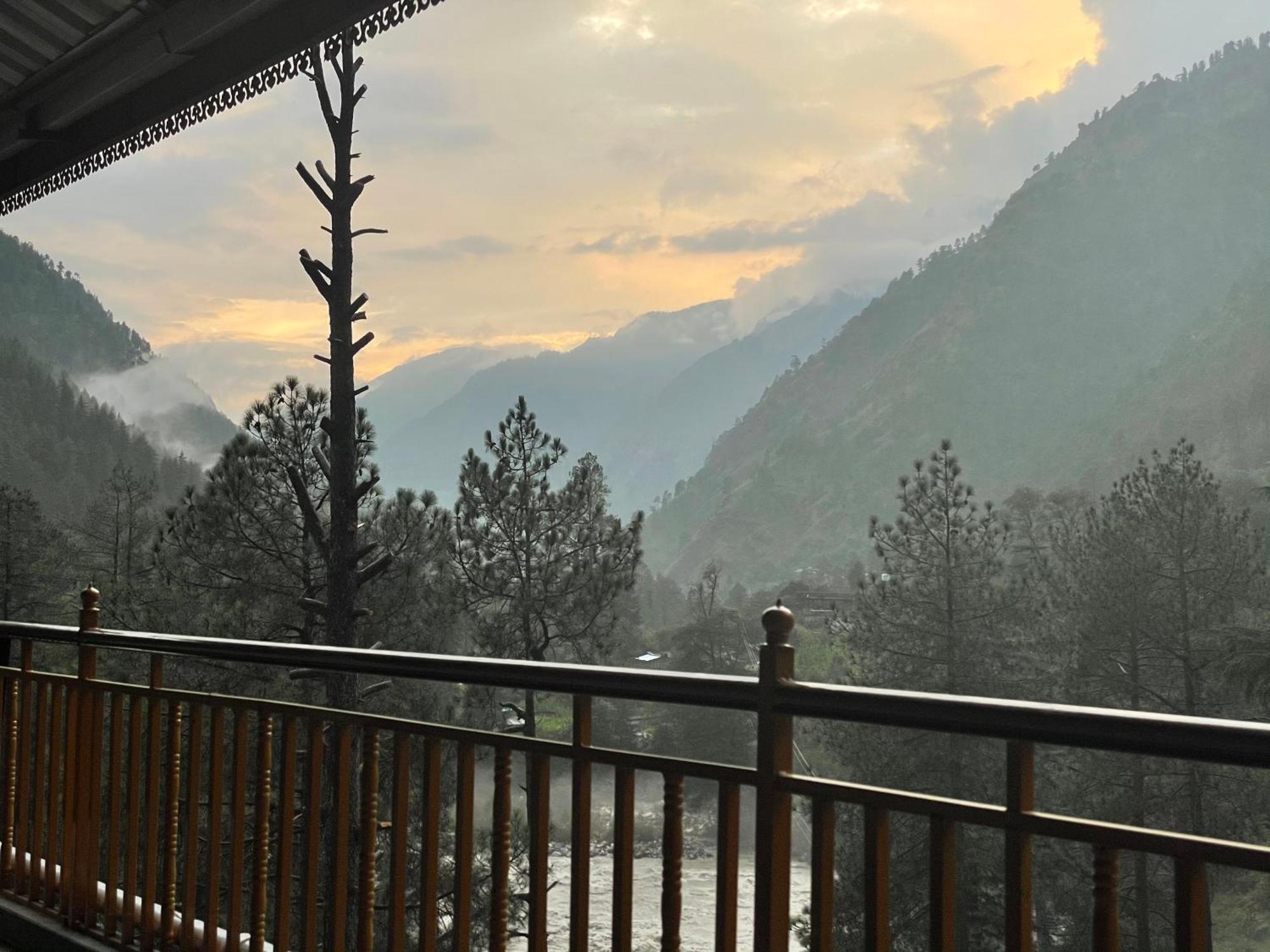 Highland Spirit 2 Hotel Kasol Ngoại thất bức ảnh
